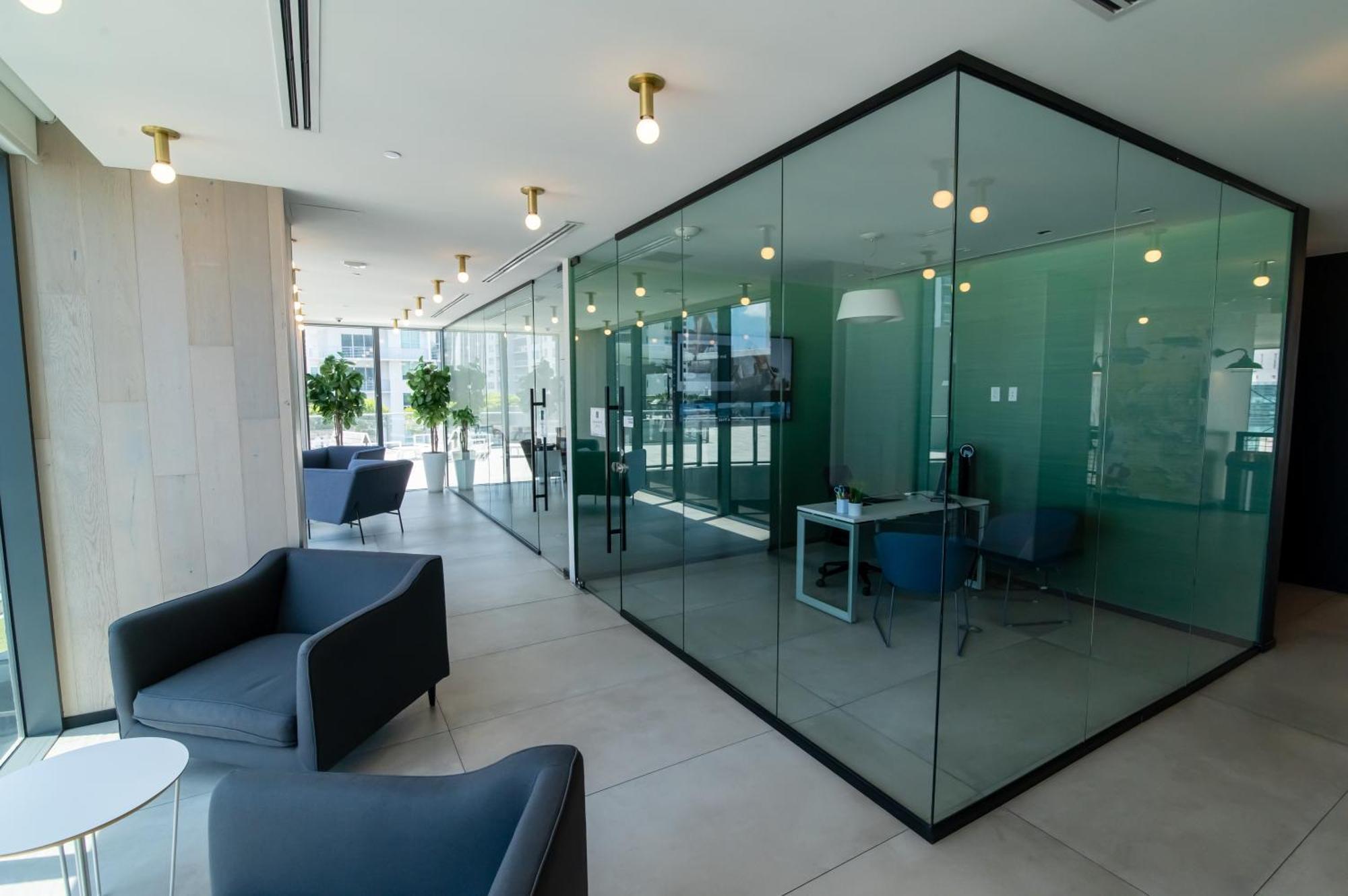 Luxurious King Bed Suite In Downtown מיאמי מראה חיצוני תמונה
