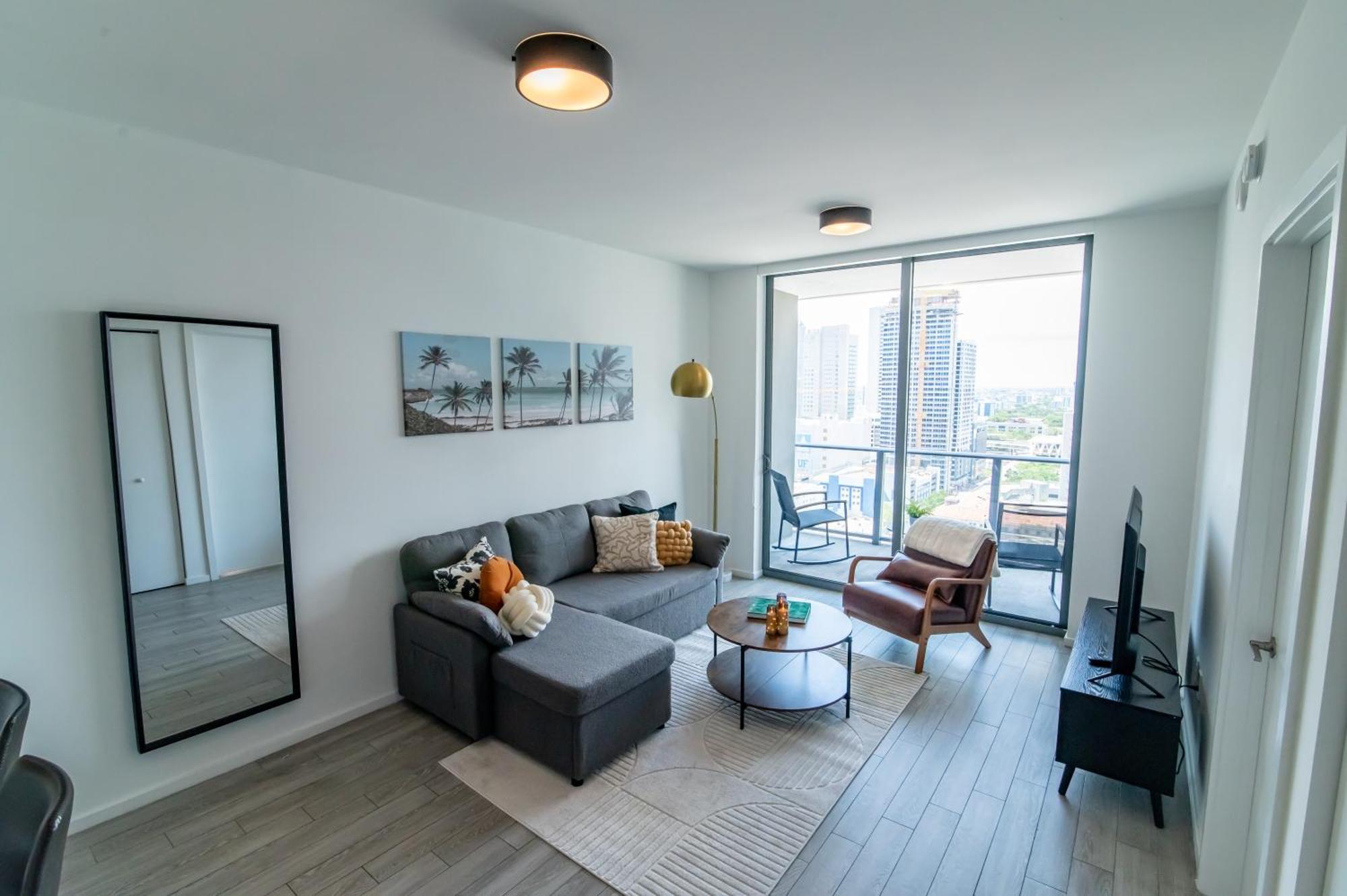 Luxurious King Bed Suite In Downtown מיאמי מראה חיצוני תמונה